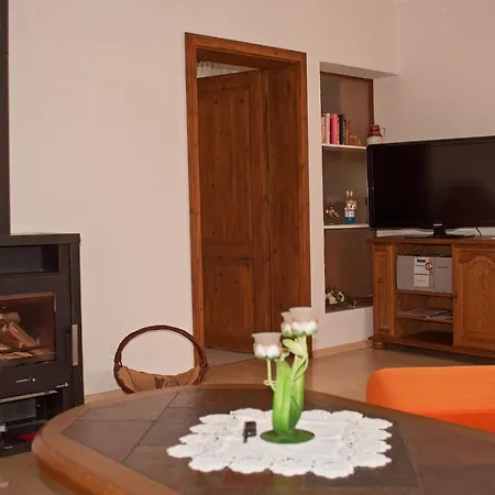 Apartment Im Erzgebirge In Gelenau